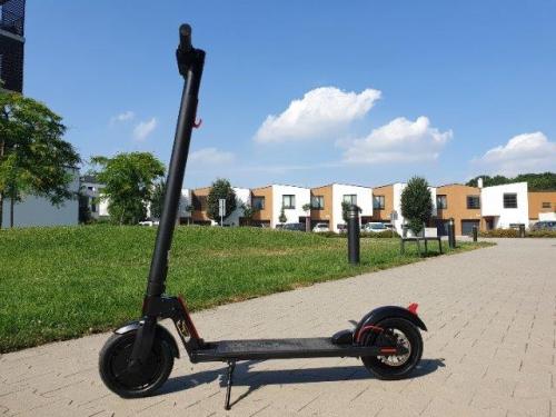 Elektricá kolobežka GOFUNSPORT 8,5" Lith. Bat. 30km/h 20km